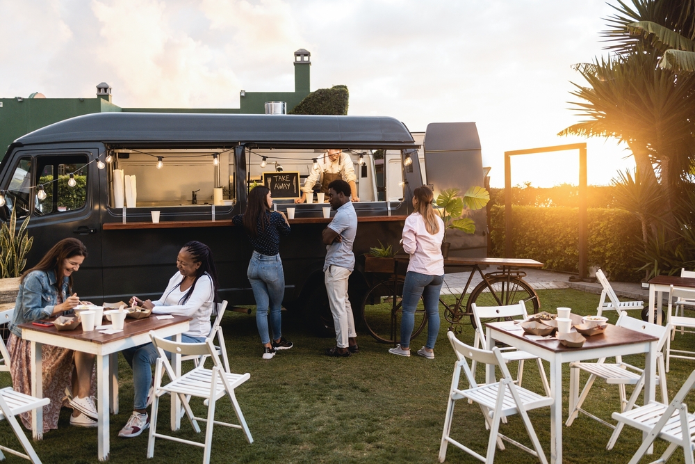 Taking Payments on the Go: POS Systems for Food Trucks